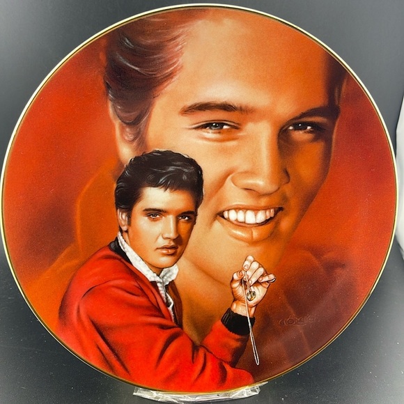 Elvis Presley Other - Elvis Presley “Wear My Ring Around Your Neck” Limited Edition